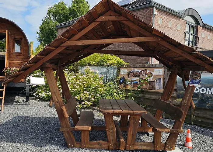 招待所 Flips Et Mousse 3*